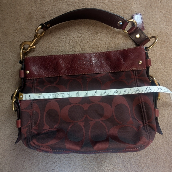 Coach Signature Zoe Bag - Picture 6 of 9